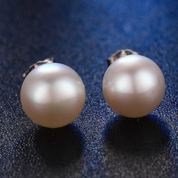 NEW 925 Silver Natural  Pearl Stud Earrings - Picture 3 of 13